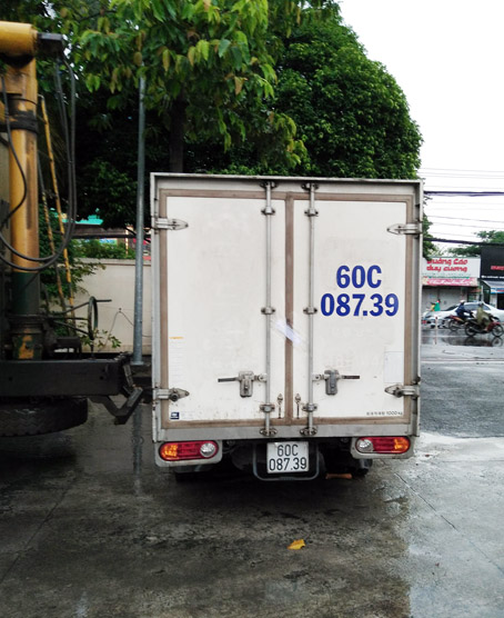 Phát hiện chuỗi kho chứa hàng nghi làm giả