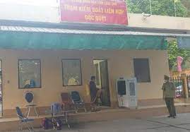  Quyết định về việc giải thể Trạm kiểm soát liên hợp chống buôn lậu và gian lận thương mại